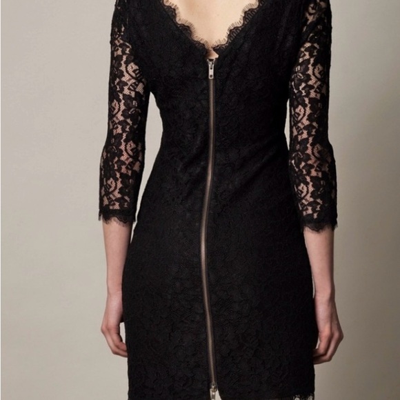 Diane Von Furstenberg Lace Dress (Size: 4) - Picture 2 of 15